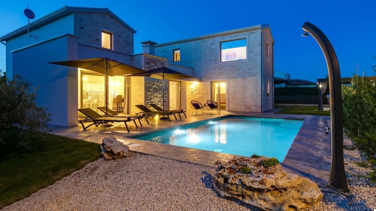 Villa Maslina Nova Vas